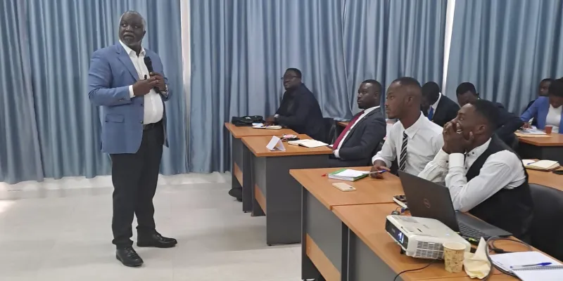 institut-amadou-gon-coulibaly-une-session-dediee-a-lart-oratoire-pour-former-les-leaders-de-demai