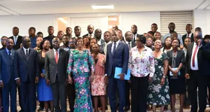 les-auditeurs-de-la-troisieme-promotion-de-lifp-agc-visitent-le-senat-ivoirien
