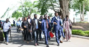 les-auditeurs-de-la-troisieme-promotion-de-lifp-agc-visitent-le-senat-ivoirien