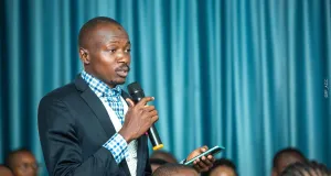 rentree-solennelle-une-conference-inaugurale-en-hommage-a-amadou-gon-coulibaly