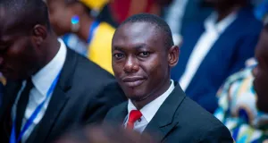 premier-tour-des-elections-a-agc-land-pays-fictif-graduation-rentree-solennelle