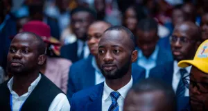 premier-tour-des-elections-a-agc-land-pays-fictif-graduation-rentree-solennelle