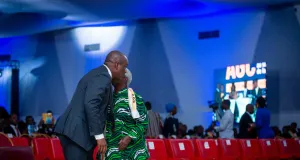 premier-tour-des-elections-a-agc-land-pays-fictif-graduation-rentree-solennelle