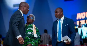 premier-tour-des-elections-a-agc-land-pays-fictif-graduation-rentree-solennelle