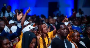 premier-tour-des-elections-a-agc-land-pays-fictif-graduation-rentree-solennelle