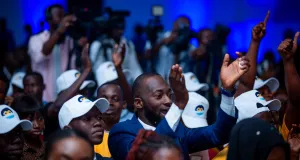 premier-tour-des-elections-a-agc-land-pays-fictif-graduation-rentree-solennelle