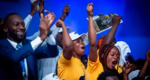 premier-tour-des-elections-a-agc-land-pays-fictif-graduation-rentree-solennelle