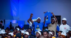 premier-tour-des-elections-a-agc-land-pays-fictif-graduation-rentree-solennelle