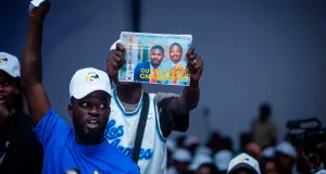 premier-tour-des-elections-a-agc-land-pays-fictif-graduation-rentree-solennelle