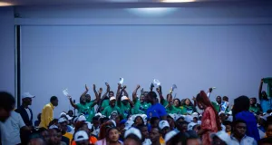 premier-tour-des-elections-a-agc-land-pays-fictif-graduation-rentree-solennelle