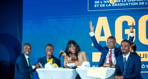 premier-tour-des-elections-a-agc-land-pays-fictif-graduation-rentree-solennelle
