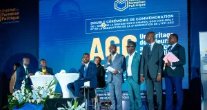 premier-tour-des-elections-a-agc-land-pays-fictif-graduation-rentree-solennelle