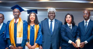 passation-de-flambeau-a-lifp-agc