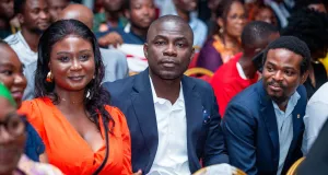 passation-de-flambeau-a-lifp-agc