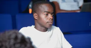 visite-et-session-de-cours-au-sein-du-43e-bima