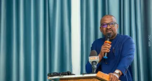 visite-du-vice-president-de-la-sierra-leone-a-lifp-agc