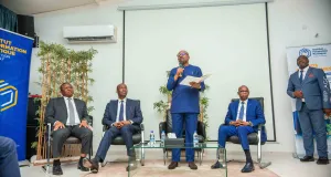 visite-du-vice-president-de-la-sierra-leone-a-lifp-agc